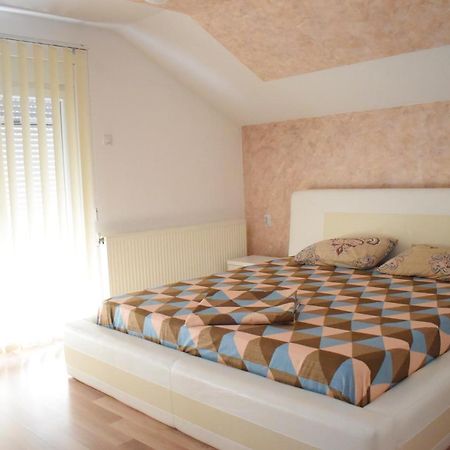 וראנג'ה Apartments Holiday מראה חיצוני תמונה
