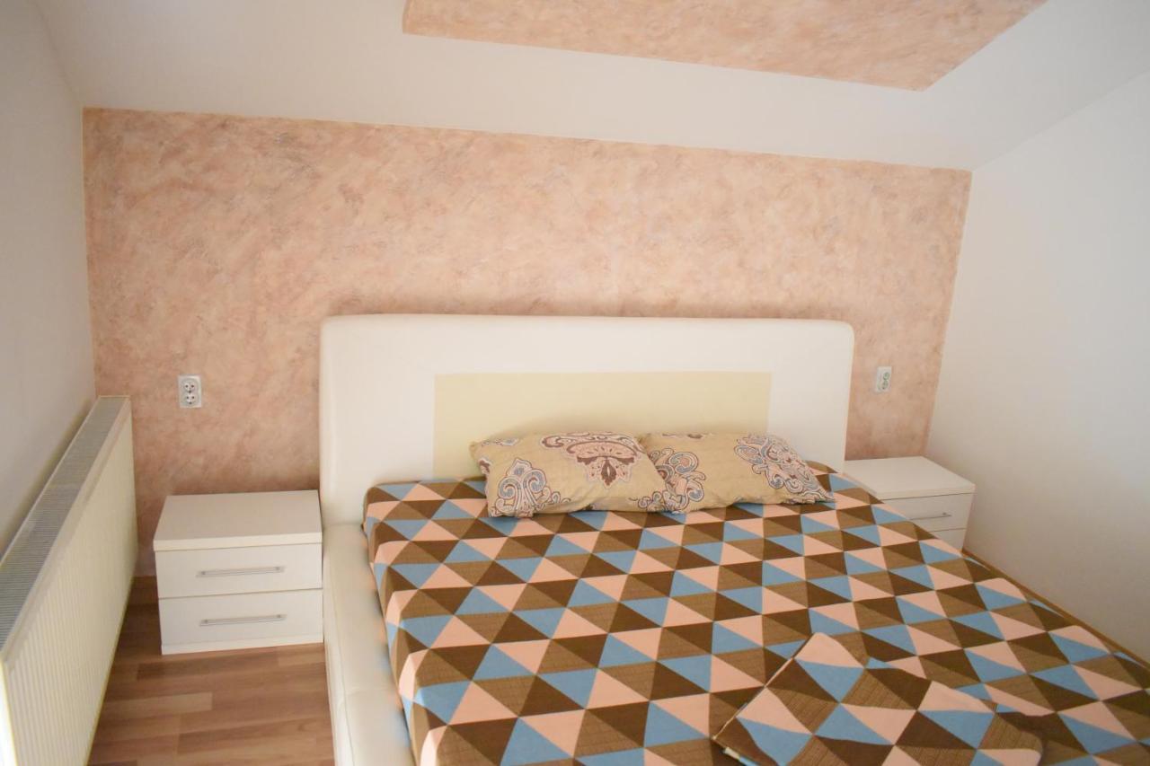 וראנג'ה Apartments Holiday מראה חיצוני תמונה