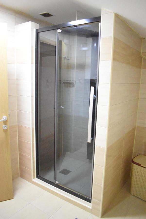 וראנג'ה Apartments Holiday מראה חיצוני תמונה