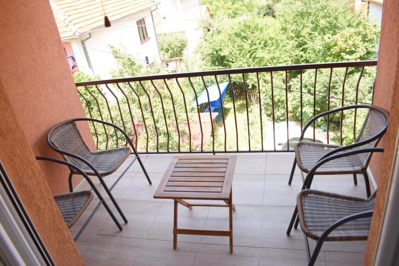 וראנג'ה Apartments Holiday מראה חיצוני תמונה