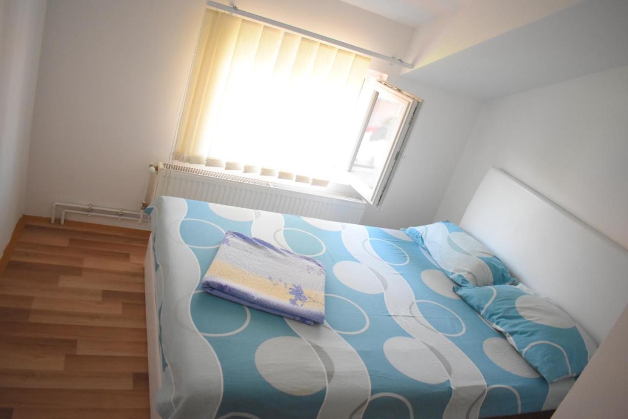 וראנג'ה Apartments Holiday מראה חיצוני תמונה