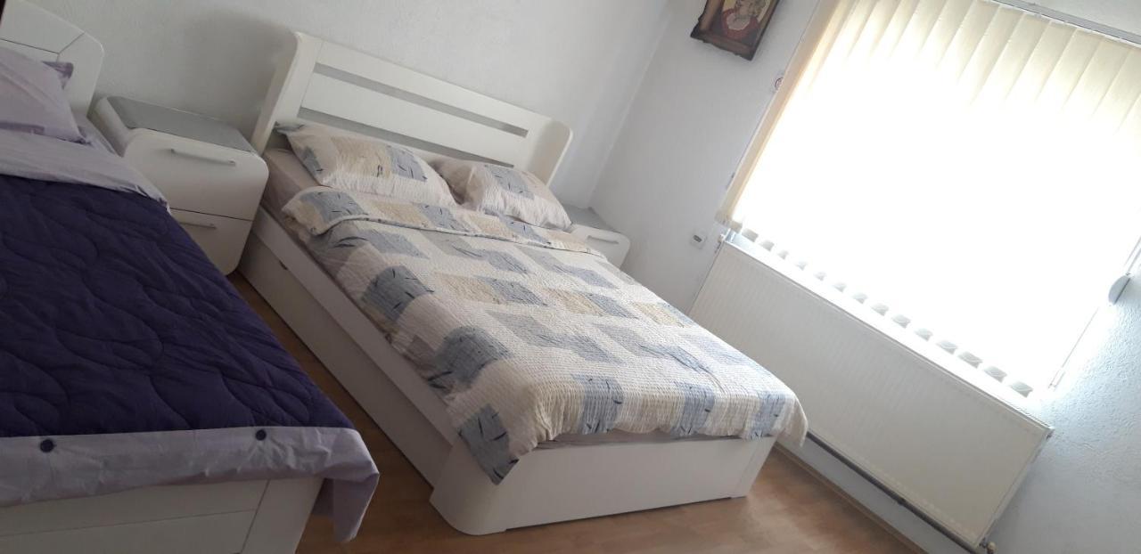 וראנג'ה Apartments Holiday מראה חיצוני תמונה