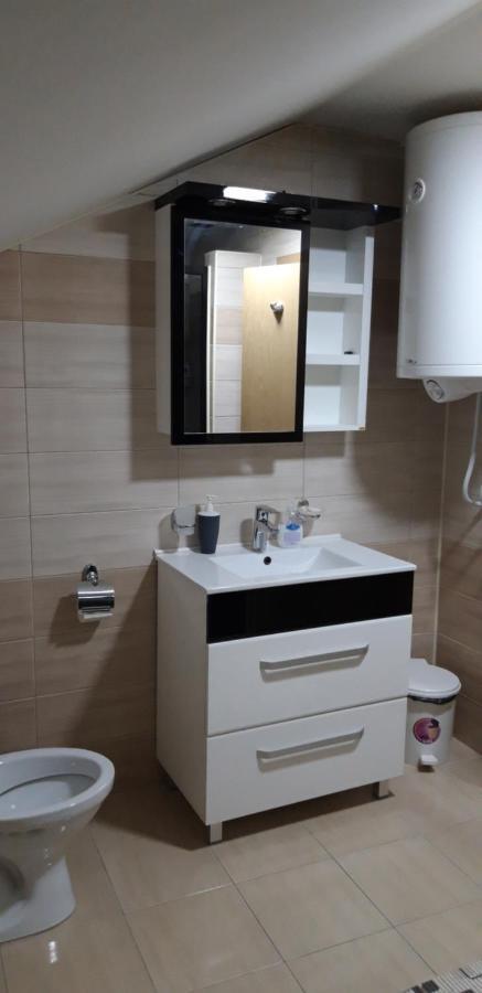 וראנג'ה Apartments Holiday מראה חיצוני תמונה