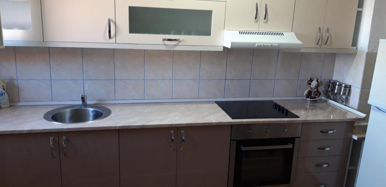 וראנג'ה Apartments Holiday מראה חיצוני תמונה